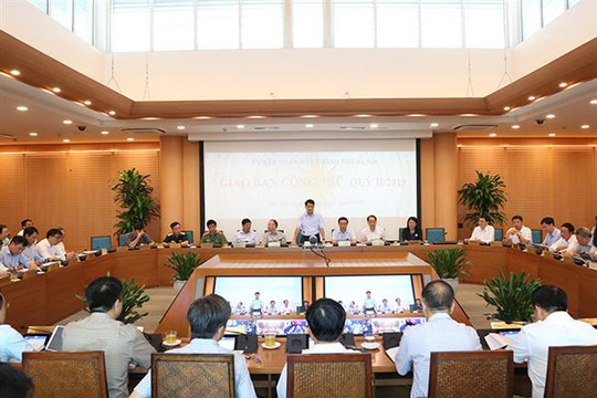 Chủ tịch UBND TP Nguyễn Đức Chung chủ trì hội nghị giao ban trực tuyến công tác quý II/2019