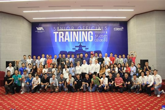 Tuyển cán bộ điều hành cấp cao chặng đua F1 Việt Nam 2020.