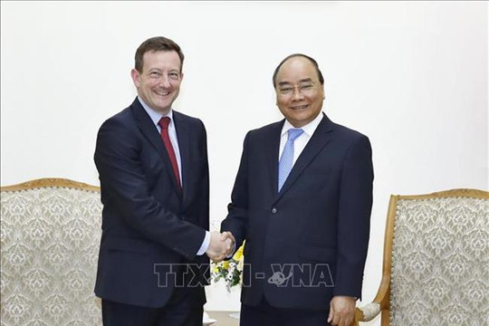 Thủ tướng Nguyễn Xuân Phúc tiếp các Đại sứ chào từ biệt