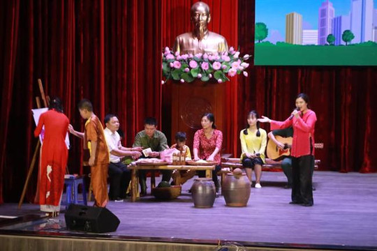 30 gia đình tham gia liên hoan “Gia đình văn hóa tiêu biểu” thành phố Hà Nội
