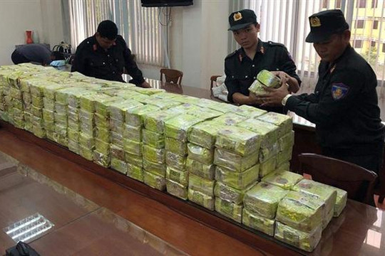 Công an thành phố Hồ Chí Minh phát hiện 913 vụ mua bán, vận chuyển ma túy