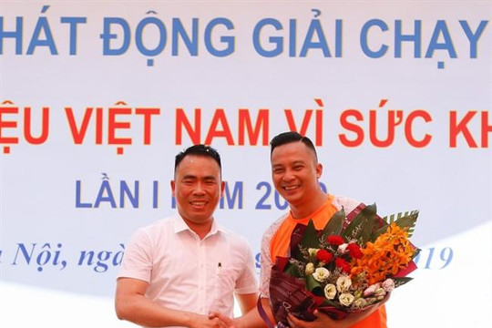 Tham gia giải chạy “Ngành Vật lý trị liệu Việt Nam vì sức khỏe cộng đồng”