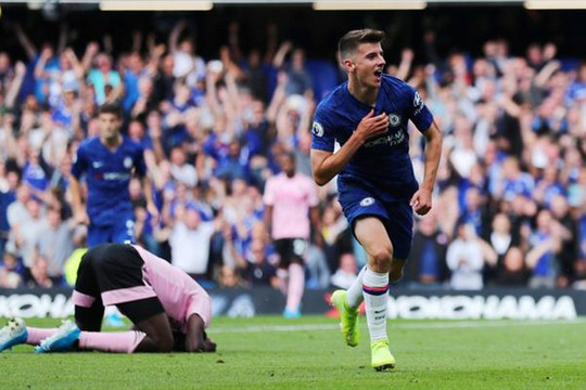 Chelsea hòa thót tim, "tội đồ" Leicester hóa người hùng Stamford Bridge