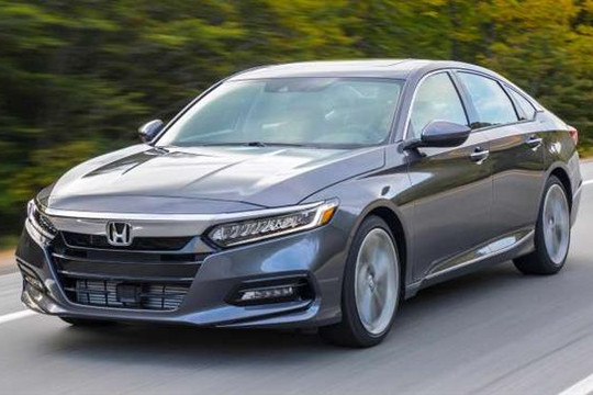 Giá xe ôtô hôm nay 19/8: Honda Accord có giá 1,203 tỷ đồng