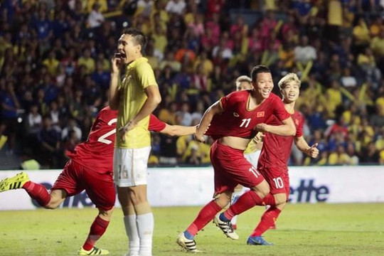 Vòng loại World Cup: Danh sách sơ bộ tuyển Việt Nam đối đầu Thái Lan