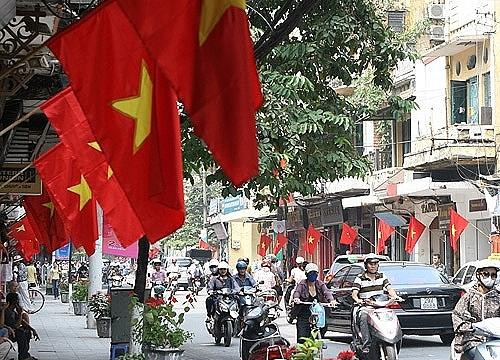 Hà Nội thông báo treo cờ Tổ quốc dịp Quốc khánh 2-9