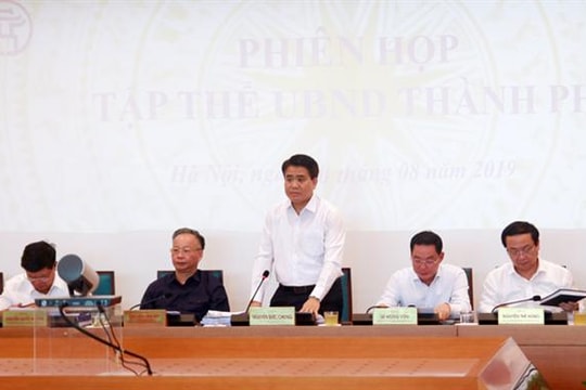 Tập thể UBND thành phố Hà Nội họp phiên tháng 8-2019