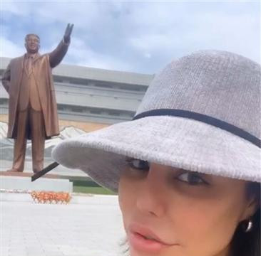 Người mẫu Brazil suýt bị bắt vì chụp ảnh khỏa thân ở Triều Tiên