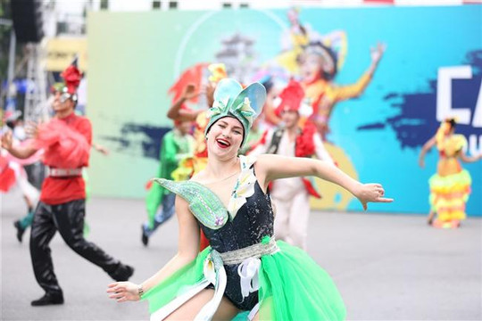 Lần thứ 4, Sun World mang Carnival đường phố trở lại với người dân Thủ đô