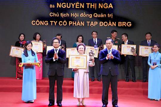 Chủ tịch Tập đoàn BRG được vinh danh danh hiệu "Doanh nhân Việt Nam tiêu biểu" - Cup Thánh Gióng 2019