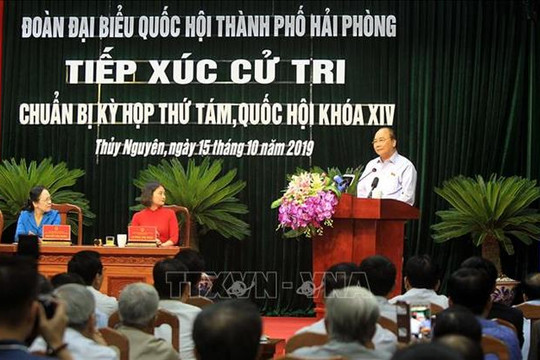 Thủ tướng Nguyễn Xuân Phúc tiếp xúc cử tri huyện Thủy Nguyên, Hải Phòng