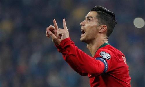 Mendes: 'Phần hay nhất của Ronaldo còn ở phía trước'