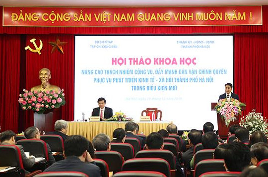 Nâng cao trách nhiệm công vụ, đẩy mạnh dân vận chính quyền phục vụ phát triển kinh tế - xã hội Thành phố Hà Nội trong điều kiện mới