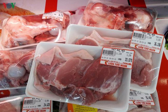 Thịt heo nhập khẩu giá rẻ hơn 5 lần so với thịt heo trong nước
