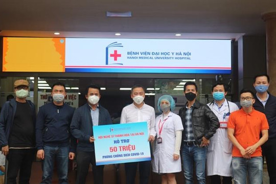 Hội Nghệ sĩ Thanh Hóa tại Hà Nội ủng hộ 50 triệu phòng chống dịch Covid-19