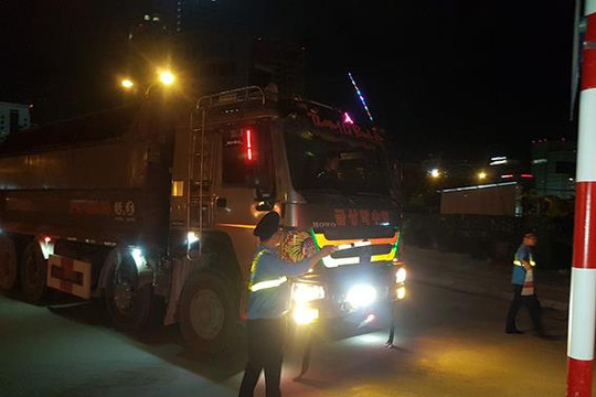Thanh tra Sở Giao thông Vận tải Hà Nội thực hiện tốt công tác đảm bảo trật tự an toàn giao thông