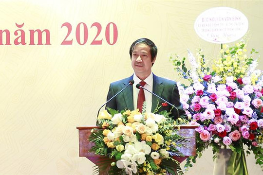 Ông Nguyễn Kim Sơn tái đắc cử chức Bí thư Đảng ủy Đại học Quốc gia Hà Nội
