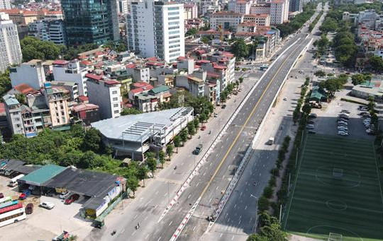 Toàn cảnh cầu vượt 560 tỷ đồng ở Hà Nội trước ngày thông xe