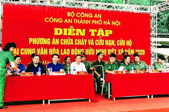 Công an Thành phố Hà Nội diễn tập nâng cao kỹ năng PCCC&CNCH trước thềm Đại hội lần thứ XVII của Đảng bộ Thành phố