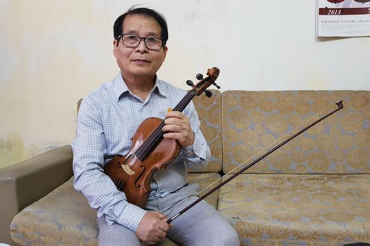 Nghệ sĩ nhân dân Nguyễn Châu Sơn: Truyền tình yêu với cây đàn violon
