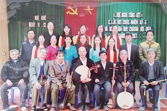 Người Nhị Khê giữ gìn nghệ thuật chèo truyền thống