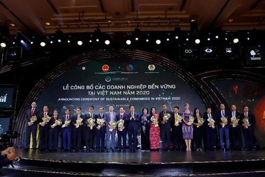 Vinamilk vững vàng vị trí dẫn đầu Top Doanh nghiệp Phát triển bền vững Việt Nam năm 2020