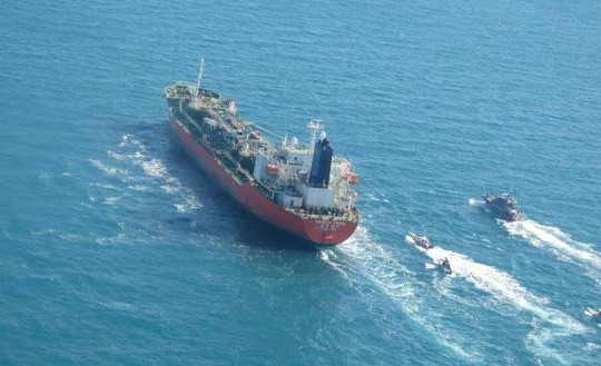 Thông tin mới về 2 thuyền viên Việt Nam trên tàu chở dầu Hàn Quốc bị Iran bắt giữ