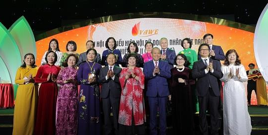 Anh hùng Lao động Thái Hương tiếp tục được tin tưởng dẫn dắt Hiệp hội Nữ Doanh nhân Việt Nam