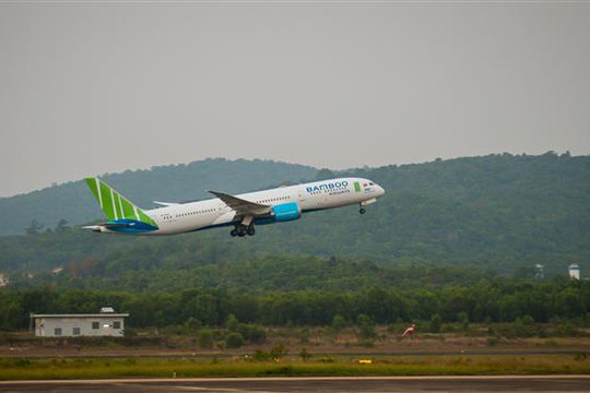 Doanh nghiệp Việt - Mỹ bắt tay nâng cấp hạ tầng hàng không, Bamboo Airways chuẩn bị để bay thẳng từ quý III