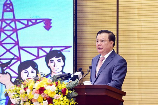 Bí thư Thành ủy Hà Nội Đinh Tiến Dũng: Đảm bảo việc học tập, quán triệt 10 chương trình công tác đạt kết quả, chất lượng tốt nhất