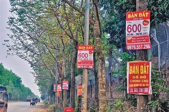 Hà Nội: Cò đất hết cửa ''thổi giá''