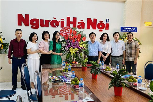 Lãnh đạo Thành phố Hà Nội chúc mừng Tạp chí Người Hà Nội nhân Ngày Báo chí Cách mạng Việt Nam
