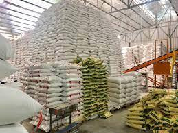 Hà Nội gửi tặng TP HCM 5.000 tấn gạo, Bình Dương 1.000 tấn gạo
