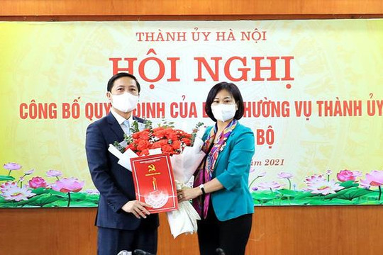Giám đốc Sở Thông tin và truyền thông Hà Nội được điều động giữ chức Bí thư Huyện ủy Mê Linh