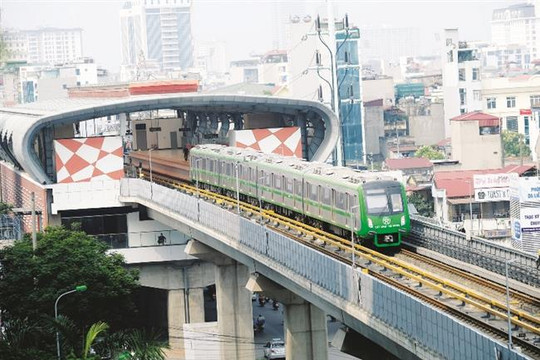 Tiếp nhận bàn giao dự án metro Cát Linh - Hà Đông: Sẵn sàng đồng bộ với hệ thống vận tải công cộng