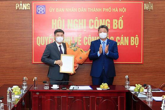 Đồng chí Lê Quang Long giữ chức Trưởng ban Quản lý các Khu công nghiệp và chế xuất Hà Nội