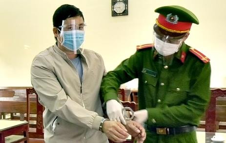 Nam Định: Khởi tố một người đến bệnh viện Việt Đức trở về không thực hiện chỉ định của bác sĩ làm lây lan dịch bệnh