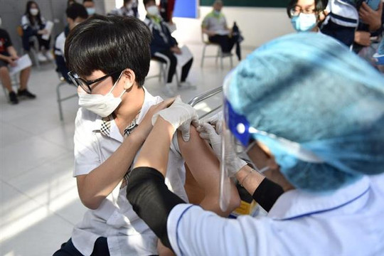 Việt Nam chuẩn bị tiêm vắc xin phòng Covid-19 cho trẻ từ 5-11 tuổi