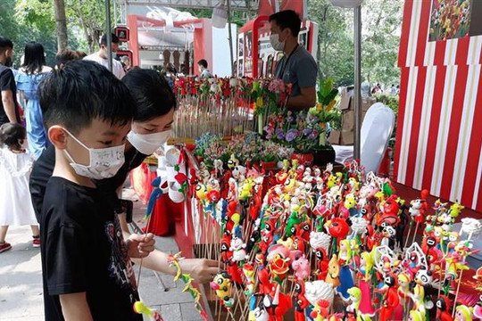 65 nghìn lượt khách đã đến Lễ hội quà tặng du lịch Hà Nội 2022
