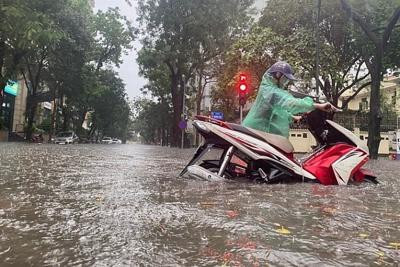 Hà Nội công bố đường dây nóng về ngập úng trong mùa mưa