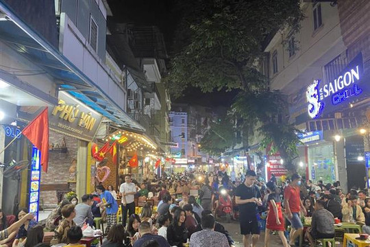 Hà Nội: Phát triển không gian văn hoá, du lịch đêm