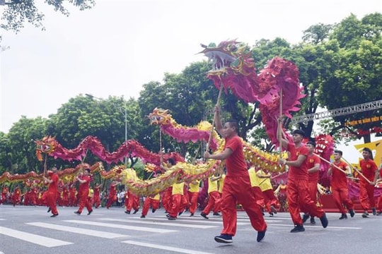 Loay hoay ngăn lệch chuẩn văn hóa