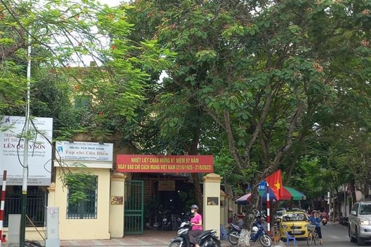 Văn nghệ sĩ Hải Phòng phản đối việc chuyển về trụ sở mới