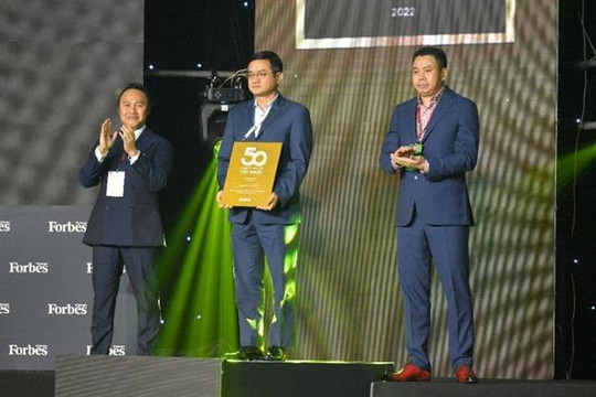 Vinamilk - 10 năm liền góp mặt trong tốt 50 doanh nghiệp niêm yết tốt nhất của Forbes Việt Nam