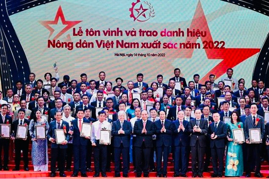 Lễ tôn vinh và trao danh hiệu “Nông dân Việt Nam xuất sắc năm 2022”