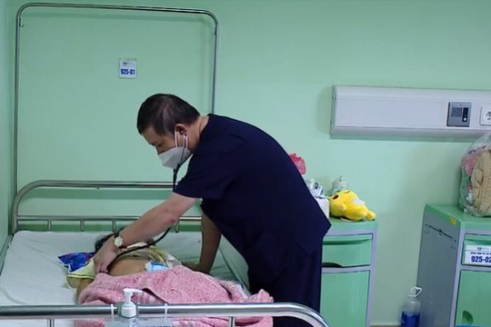 Bộ Y tế khuyến cáo phòng chống nguy cơ lây nhiễm cúm gia cầm sang người