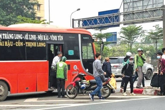 Thanh tra Sở Giao thông Vận tải Hà Nội: Tăng cường xử lý dứt điểm nạn “bến cóc, xe dù"
