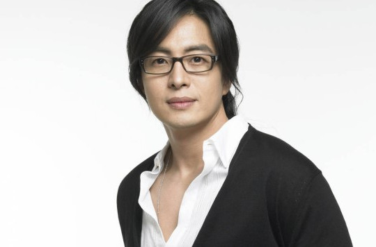 Bae  Yong Joon " biến mất"
