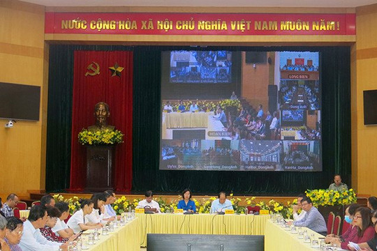 Đại biểu Quốc hội Thành phố tiếp xúc cử tri quận Hoàn Kiếm, Long Biên và huyện Đông Anh