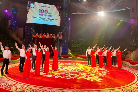 Xiếc Việt Nam tròn 100 tuổi